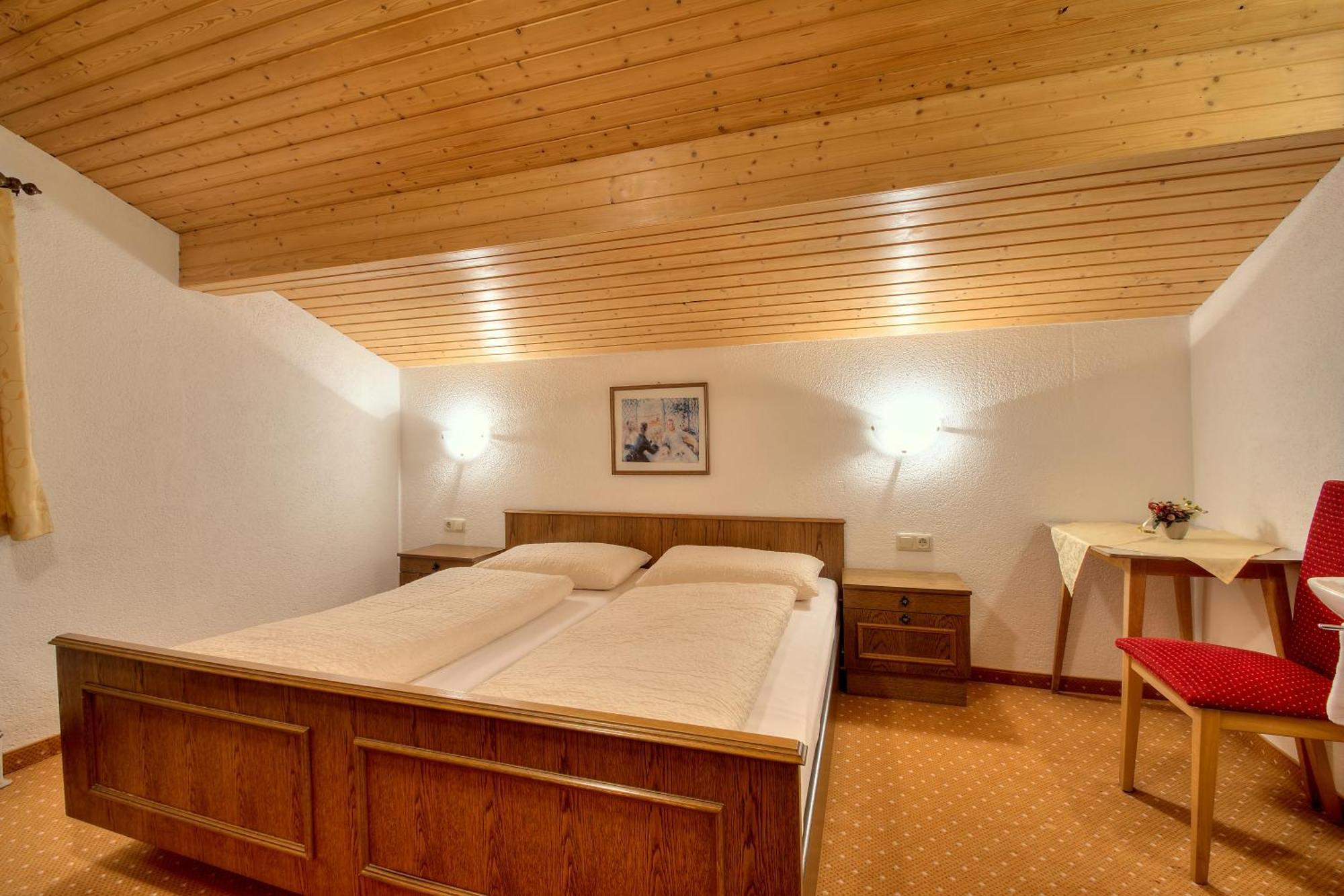 Ferienhaus Bergkristall Pettneu am Arlberg Szoba fotó